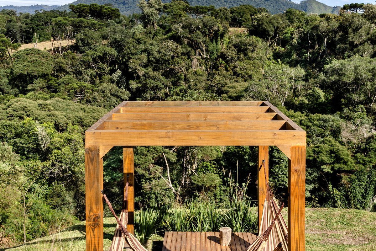 Área externa & praça do fogo